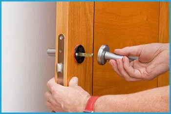Lock Locksmith Services Torrance, CA 310-975-3532 - 12-changing-locks
